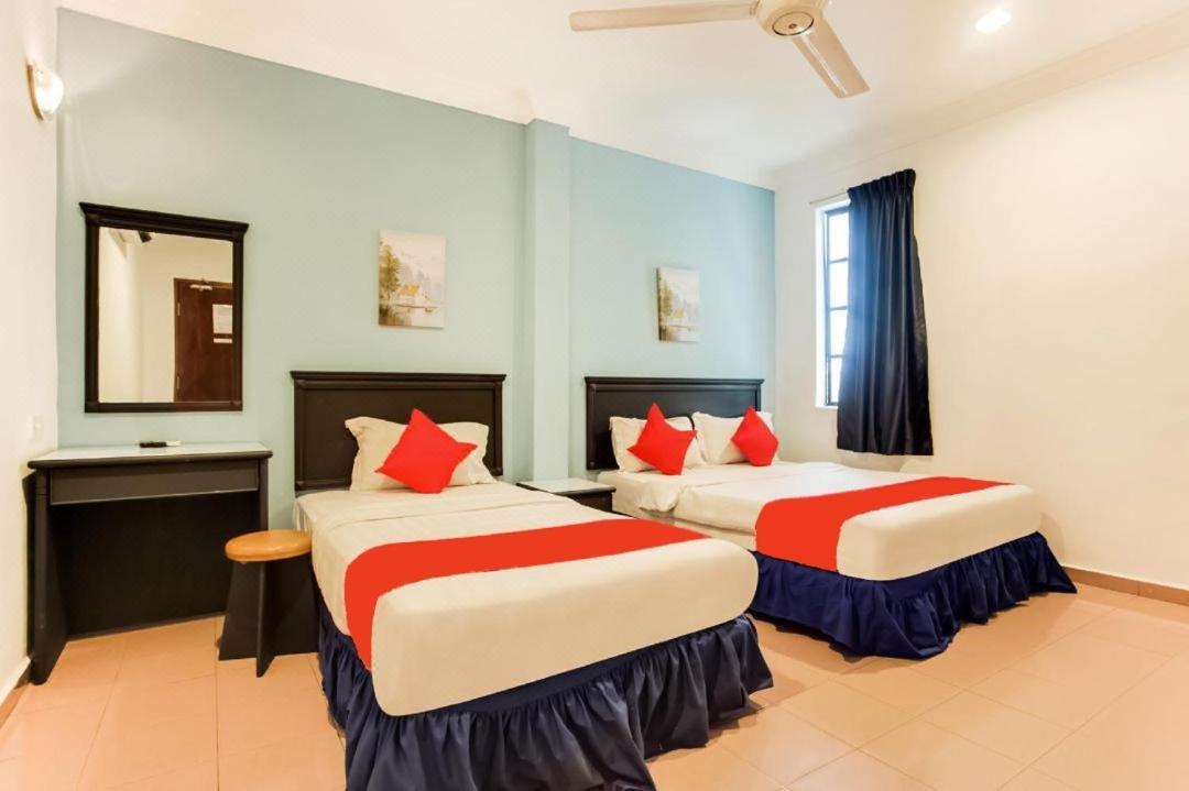 Hotel Home 88 Teluk Intan Zewnętrze zdjęcie