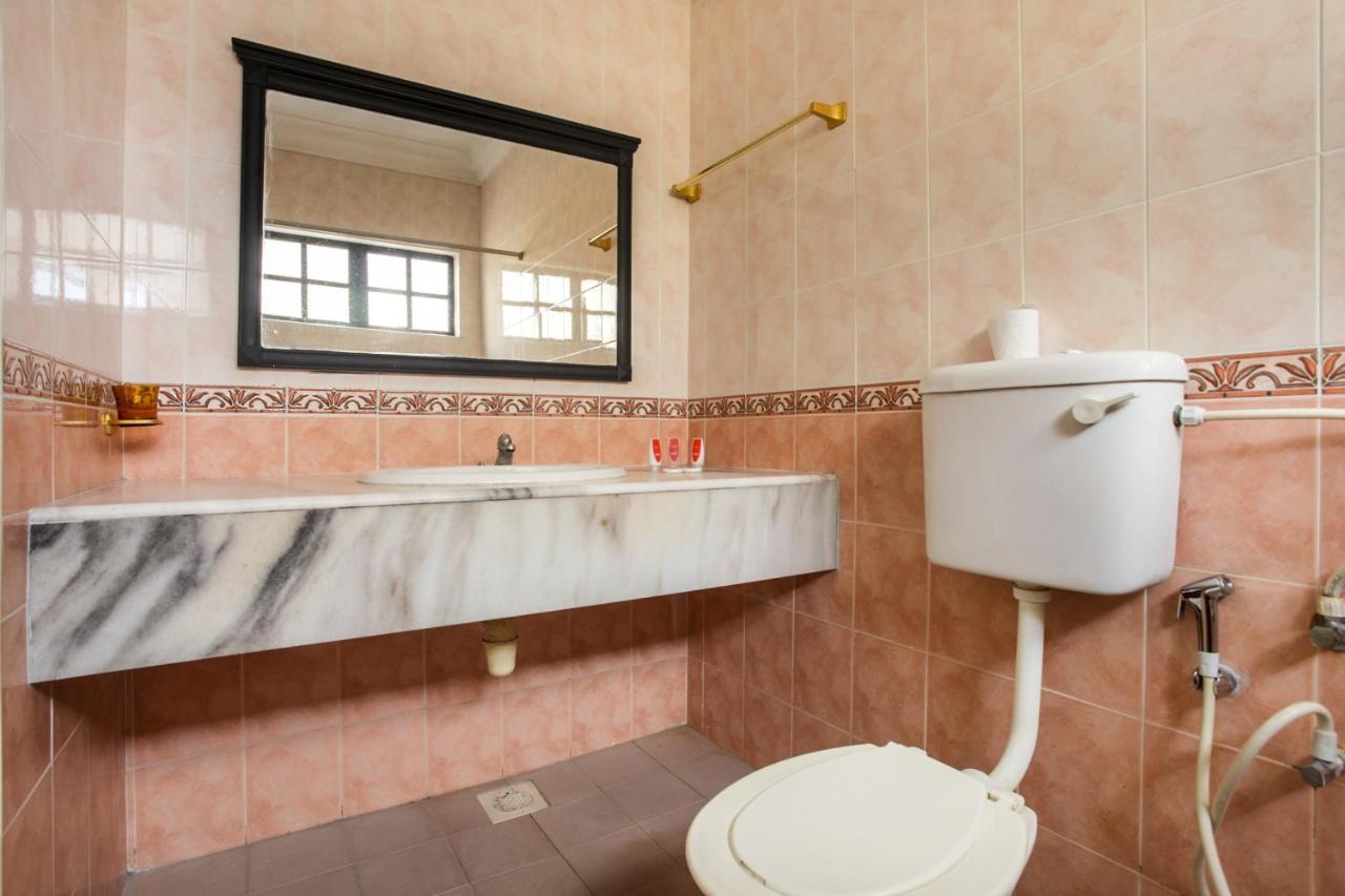 Hotel Home 88 Teluk Intan Zewnętrze zdjęcie